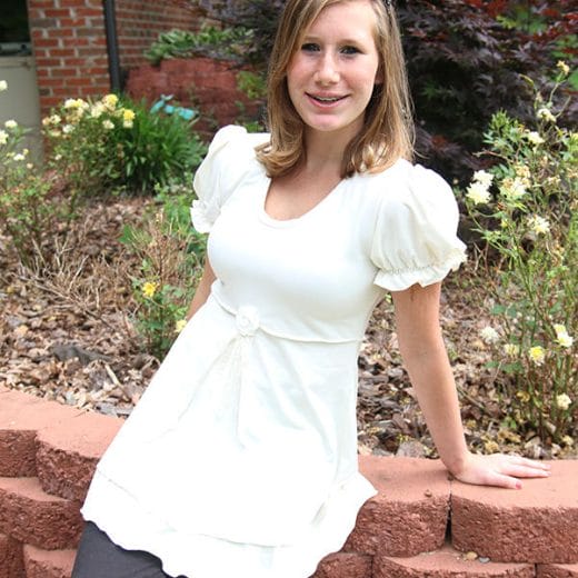 Women tunic swing top with puff sleeves handmade with an off white cotton lycra jersey.