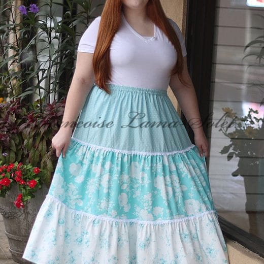 Women's romantic blue and white floral tiered skirt