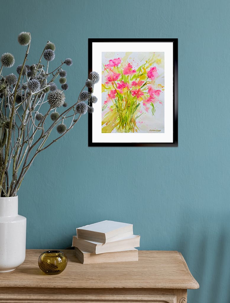 Original watercolor painting of a fresh and minimalist pink flower bouquet